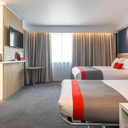 Express - - Victoria Junction By Ihg Bodmin